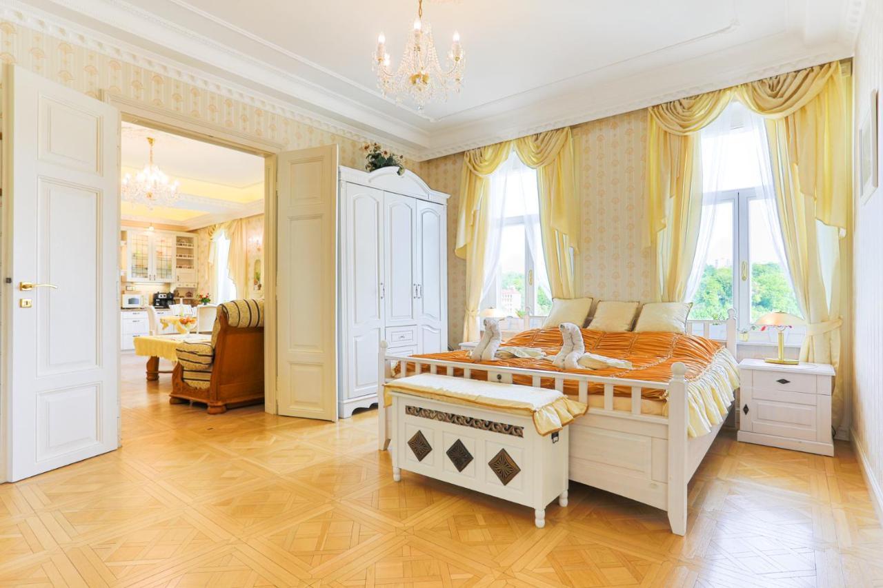 Apartman Nostalgia Karlovy Vary Exterior photo